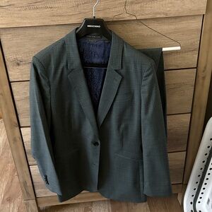 Indochino women’s custom suit